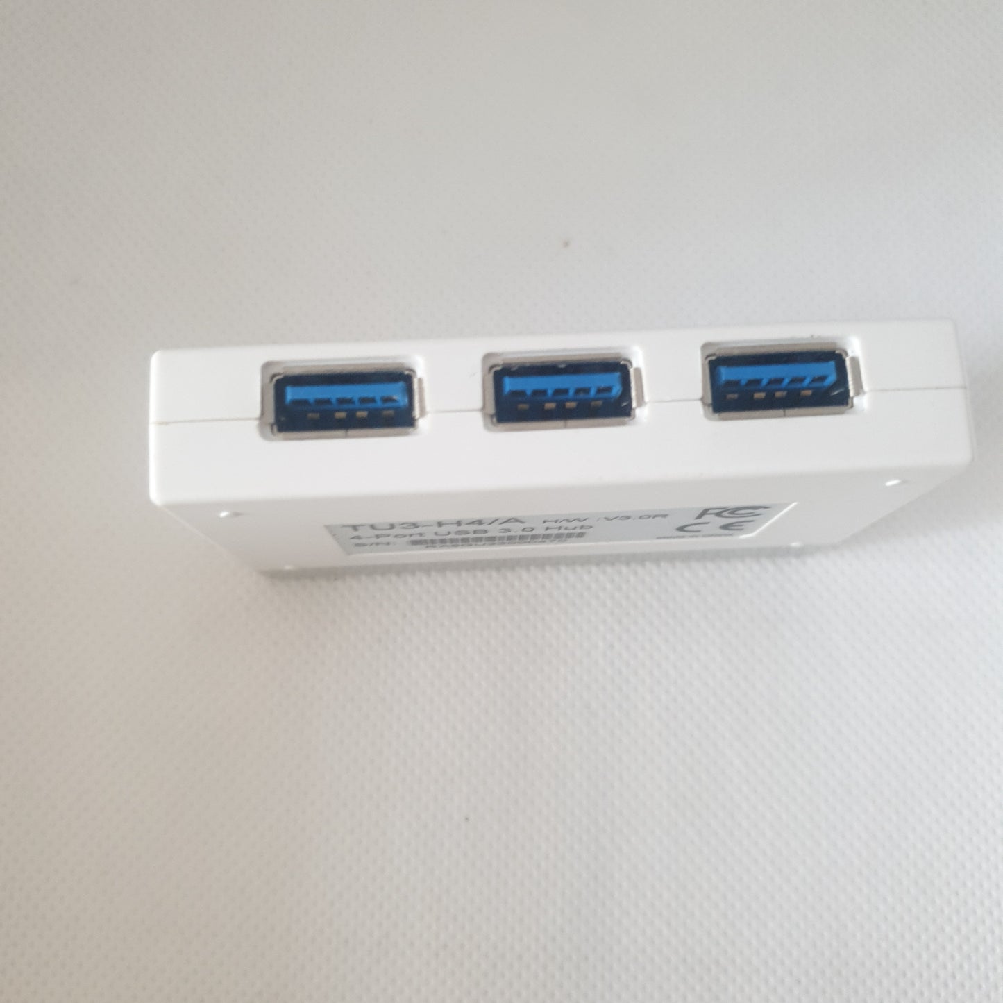 Multipuertos con memoria USB