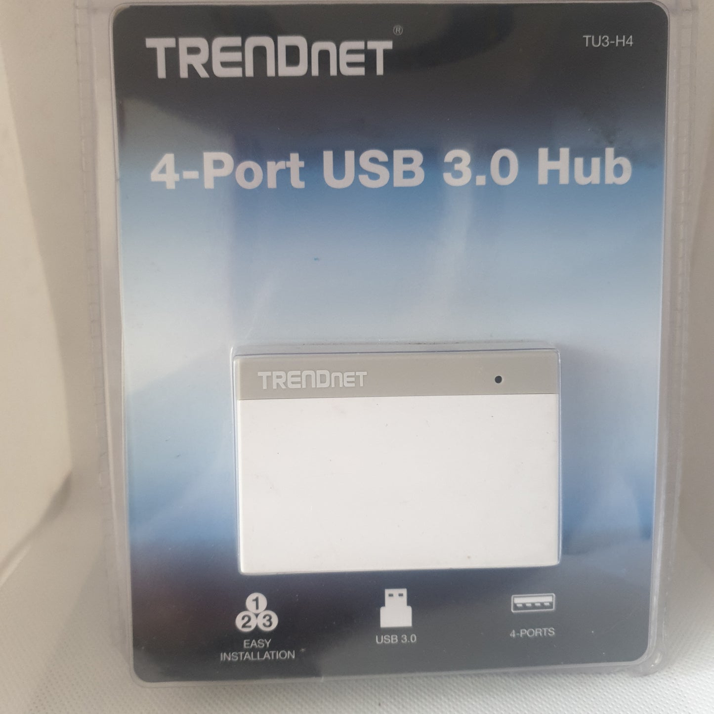 Multipuertos con memoria USB