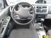 Cargar imagen en el visor de la galería, Mitsubishi Nativa GLS 4x4 2800CC AT AA 2009