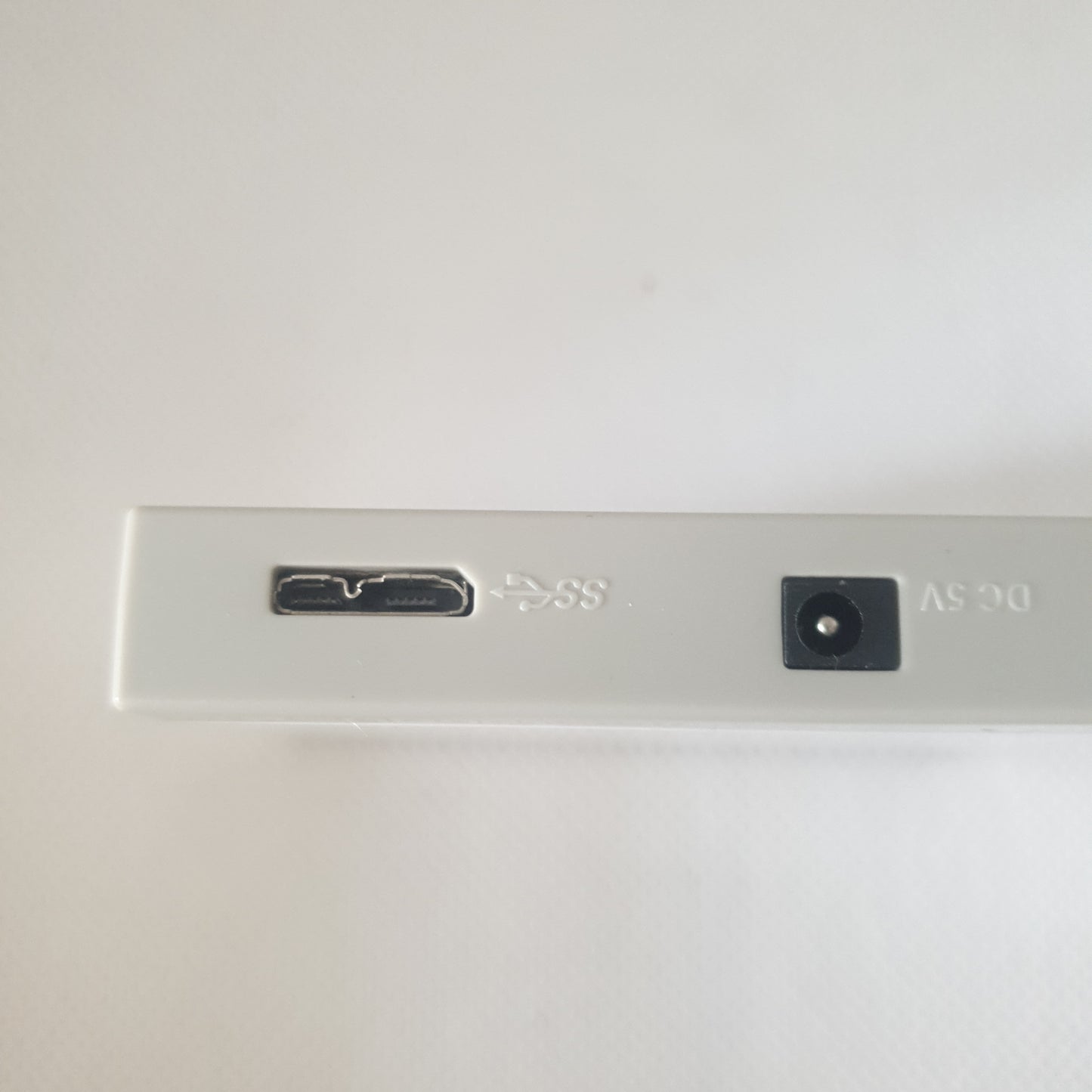 Multipuertos con memoria USB