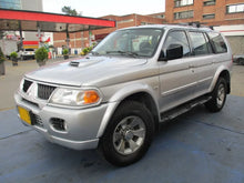 Cargar imagen en el visor de la galería, Mitsubishi Nativa GLS 4x4 2800CC AT AA 2009